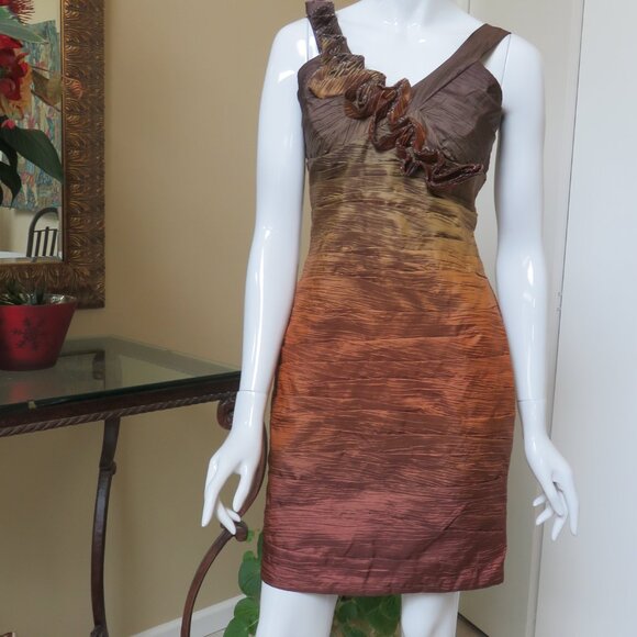 Cocktail dress size 6 - Picture 2 of 7